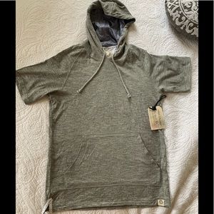 Men’s  t-shirt with hood